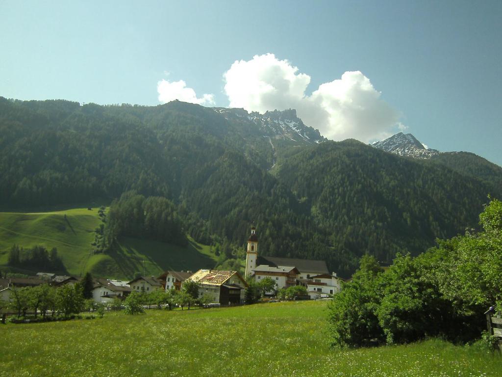 Ferienwohnung Mondial Neustift im Stubaital Exteriör bild