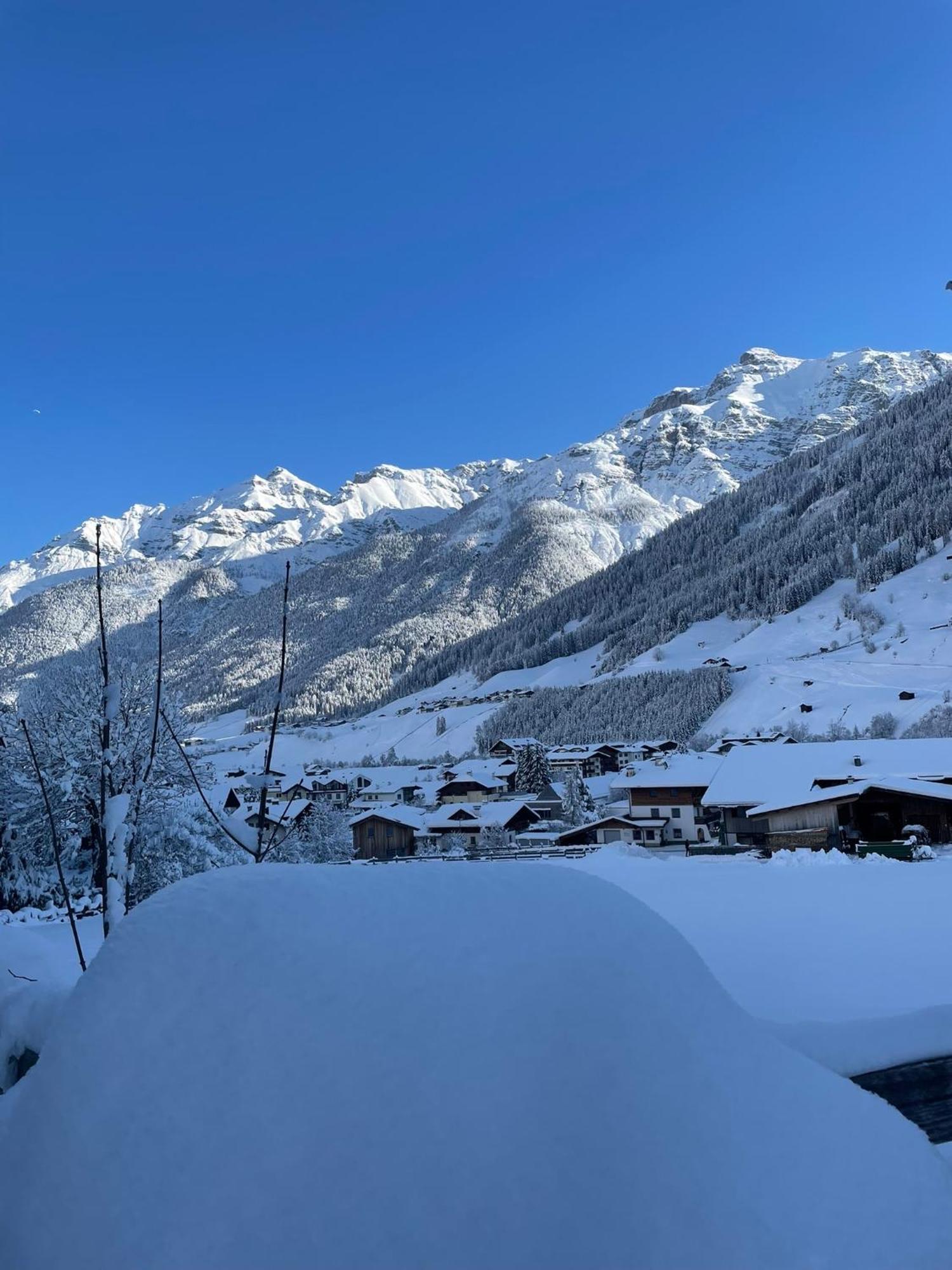 Ferienwohnung Mondial Neustift im Stubaital Exteriör bild