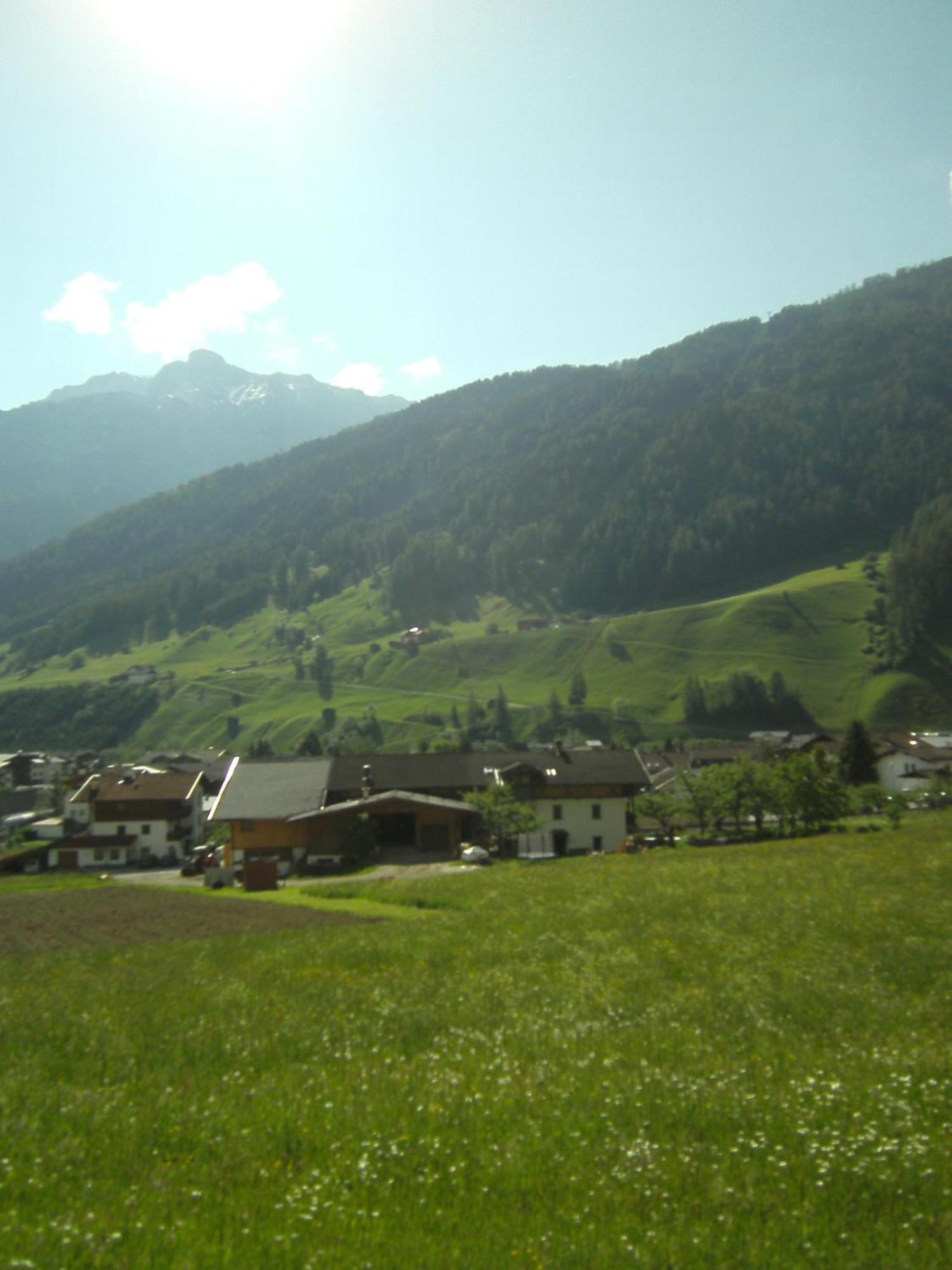 Ferienwohnung Mondial Neustift im Stubaital Exteriör bild