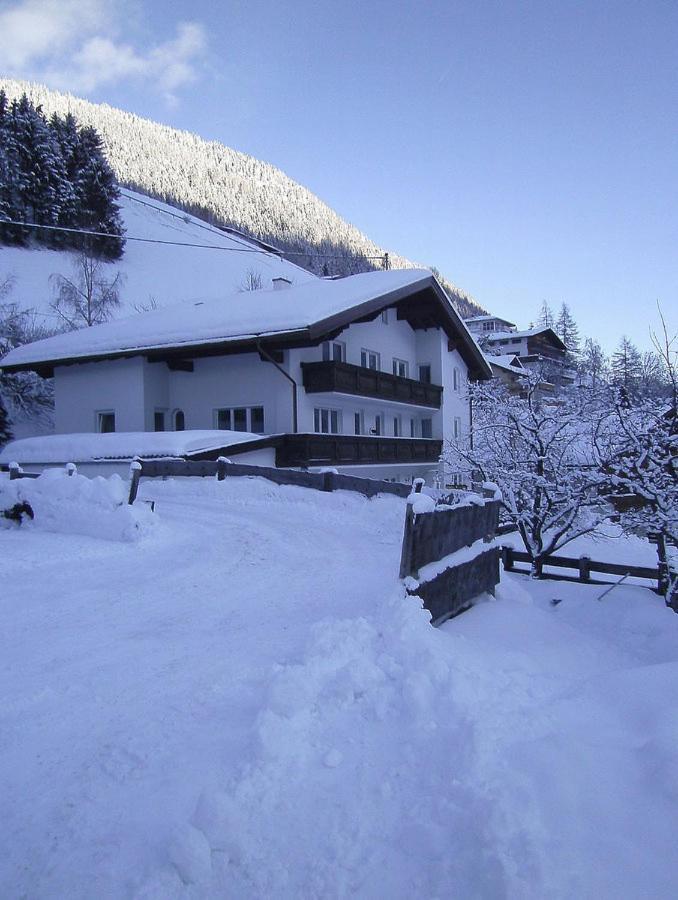 Ferienwohnung Mondial Neustift im Stubaital Exteriör bild
