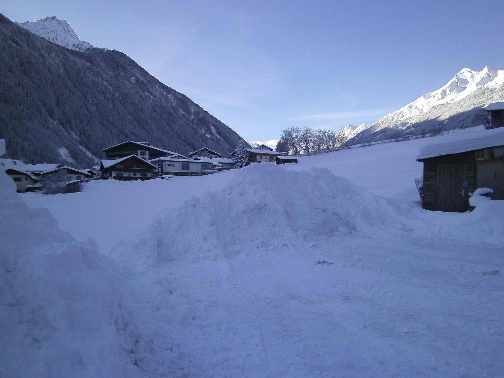 Ferienwohnung Mondial Neustift im Stubaital Exteriör bild